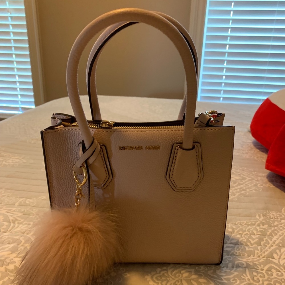 Michael Kors crossbody